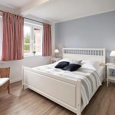 Haus Badestrasse 15a Eg *